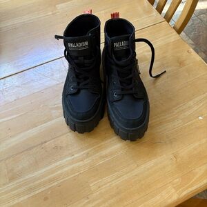 Palladium Women’s Black High-Top Sneaker Boots